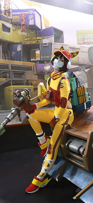 Farlight 84 Cosplay in Yellow and Red Wasteland Outfit with Sci-Fi Weapon HD phone wallpaper
