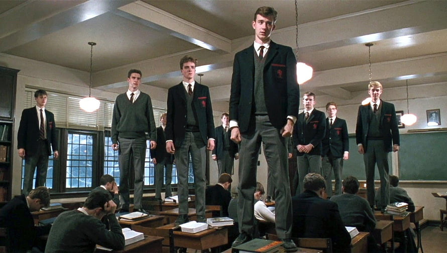 Dead Poets Society Classroom Scene with Students Standing on Desks HD wallpaper