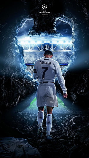 Cristiano Ronaldo Walking Through Cave Toward Juventus Stadium in Champions League HD phone wallpaper