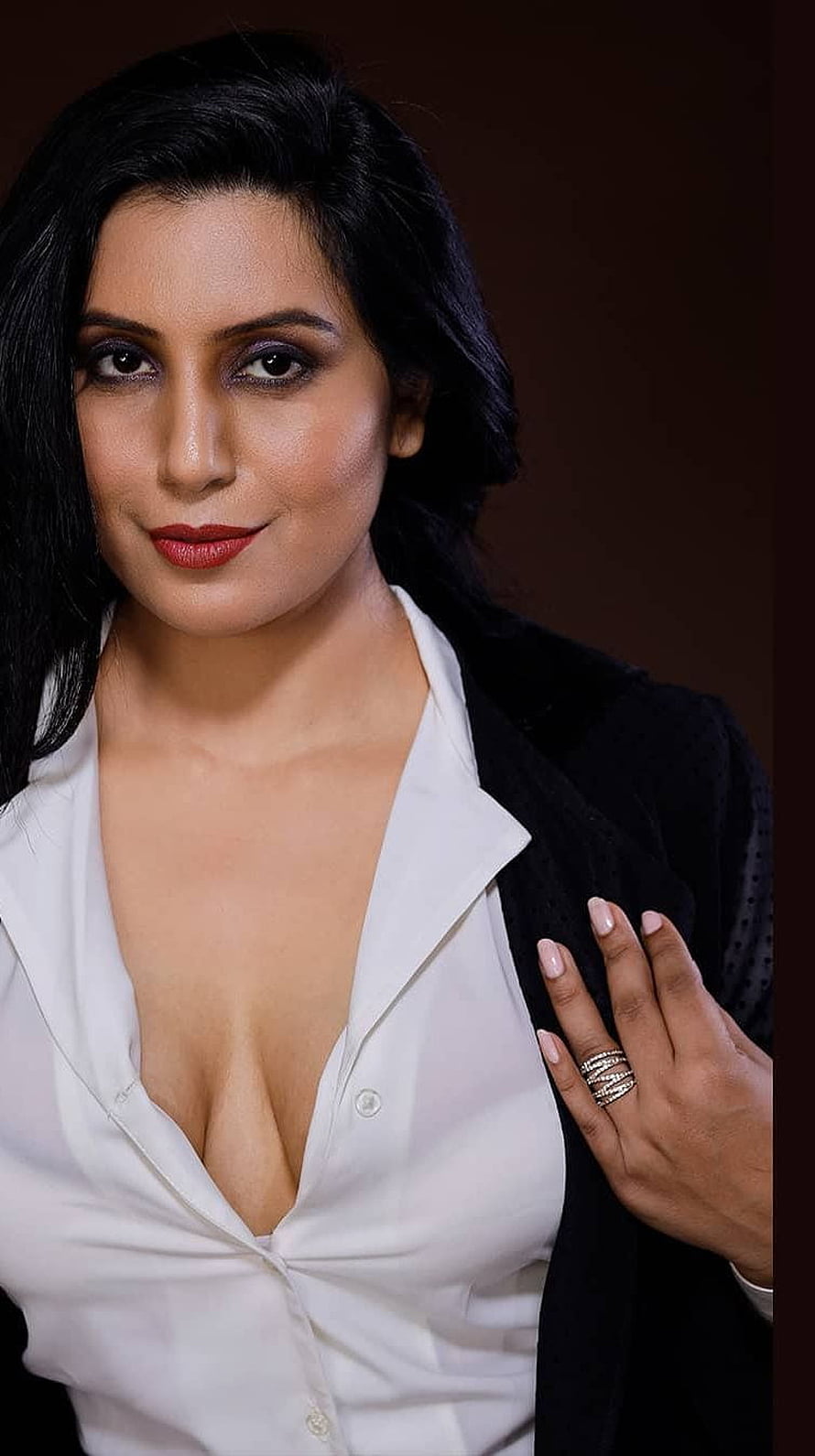 Elegant Portrait of a Woman in White Shirt and Black Blazer, Maya, mallu aunty HD phone wallpaper