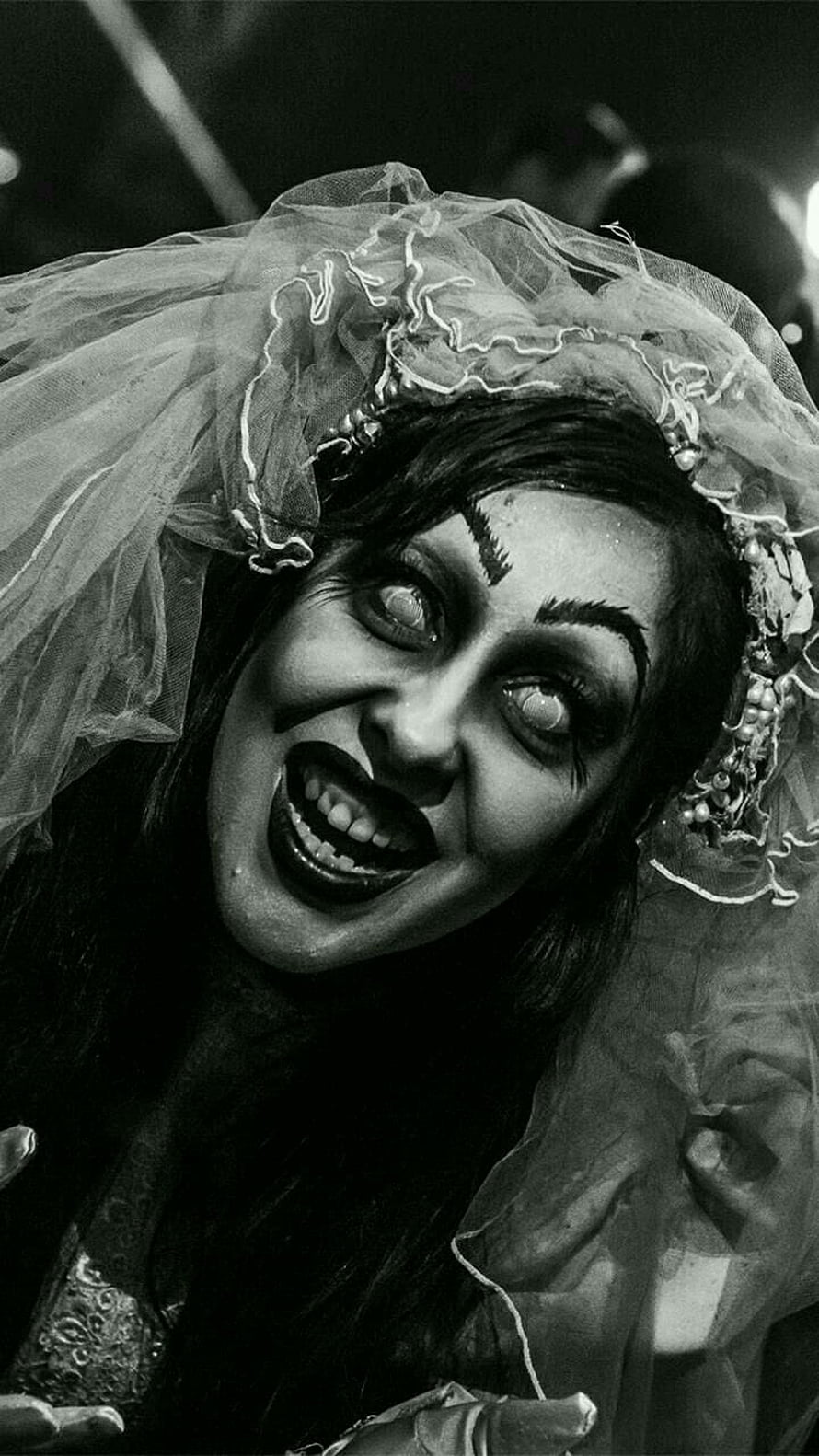 Eerie Black and White Portrait of a Woman in a Ghostly Bride Costume with Veil HD phone wallpaper