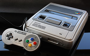 Silver Super Nintendo Entertainment System Console with Classic Controller HD wallpaper