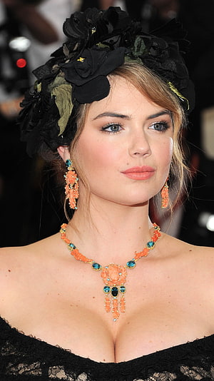 Kate Upton in Black Floral Headpiece and Coral Turquoise Jewelry at Red Carpet Event HD phone wallpaper