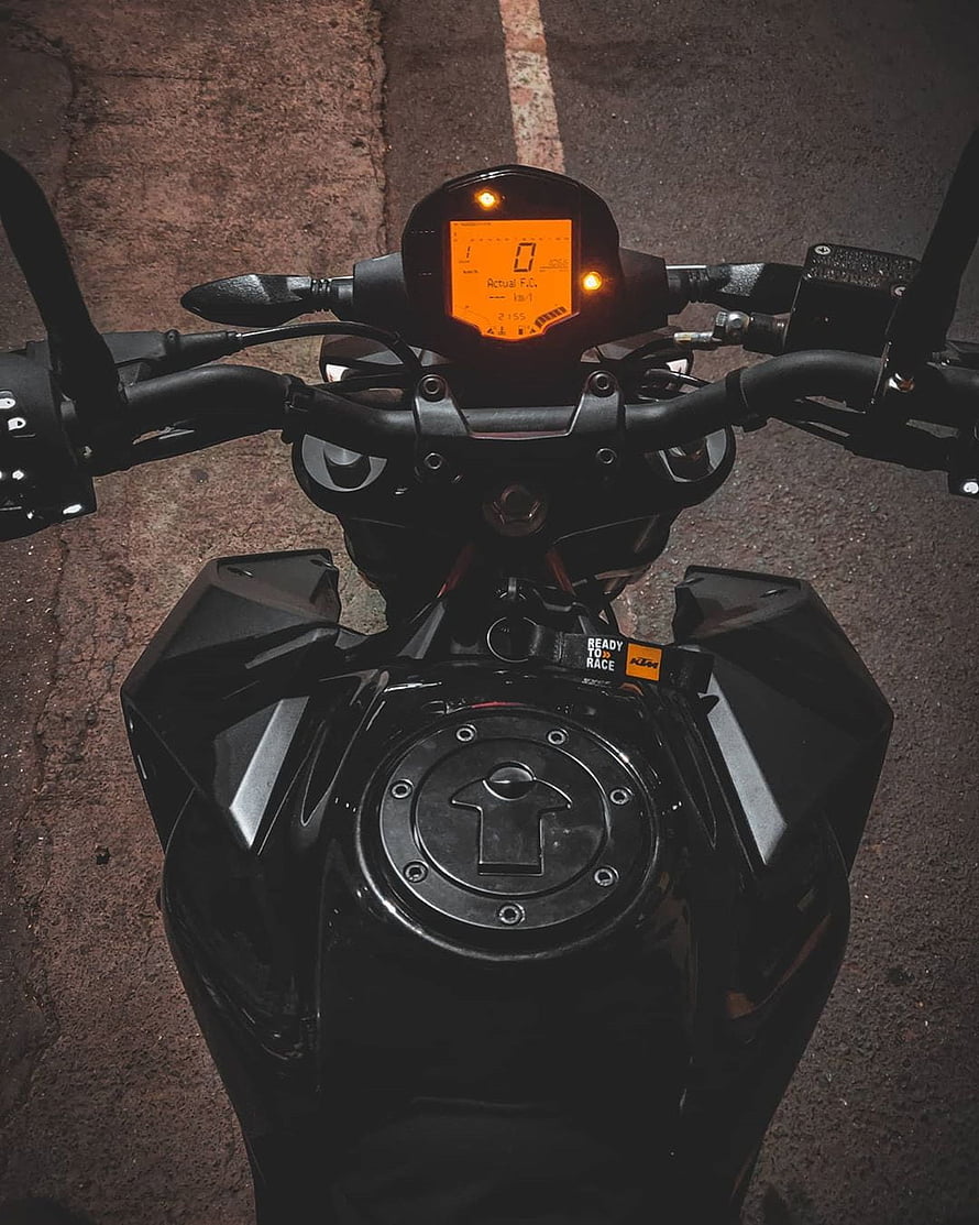 KTM Duke 250 Black Motorcycle Dashboard and Fuel Tank Close-Up HD phone wallpaper