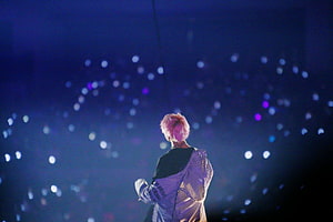 Park Jimin BTS Concert Stage Backlit by Blue Audience Light Sticks HD wallpaper