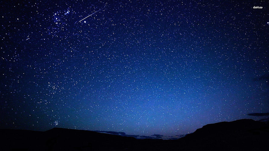 Starry Night Sky Over Desert Horizon With Shooting Star HD wallpaper