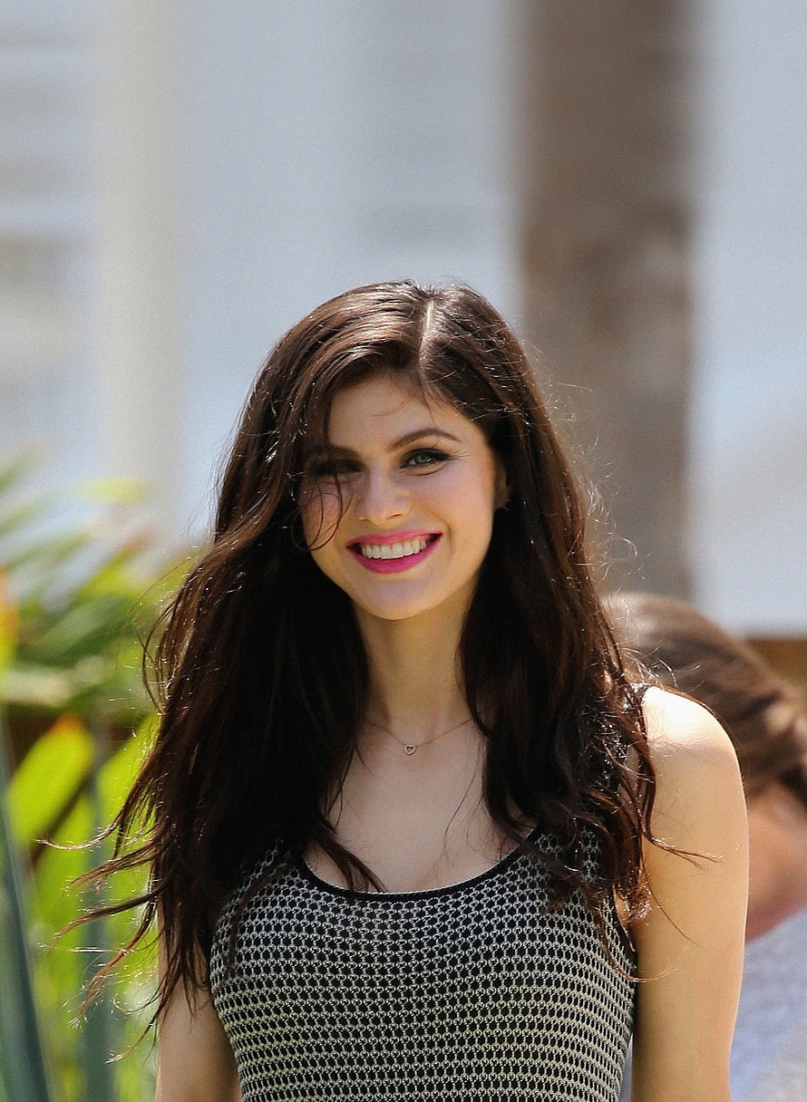Alexandra Daddario Smiling in a Black and White Patterned Top HD phone wallpaper