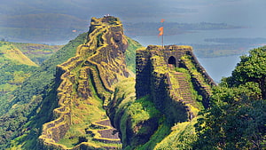 Raigad Fort Ancient Hilltop Fortress Overlooking Lake And Lush Green Valleys HD wallpaper