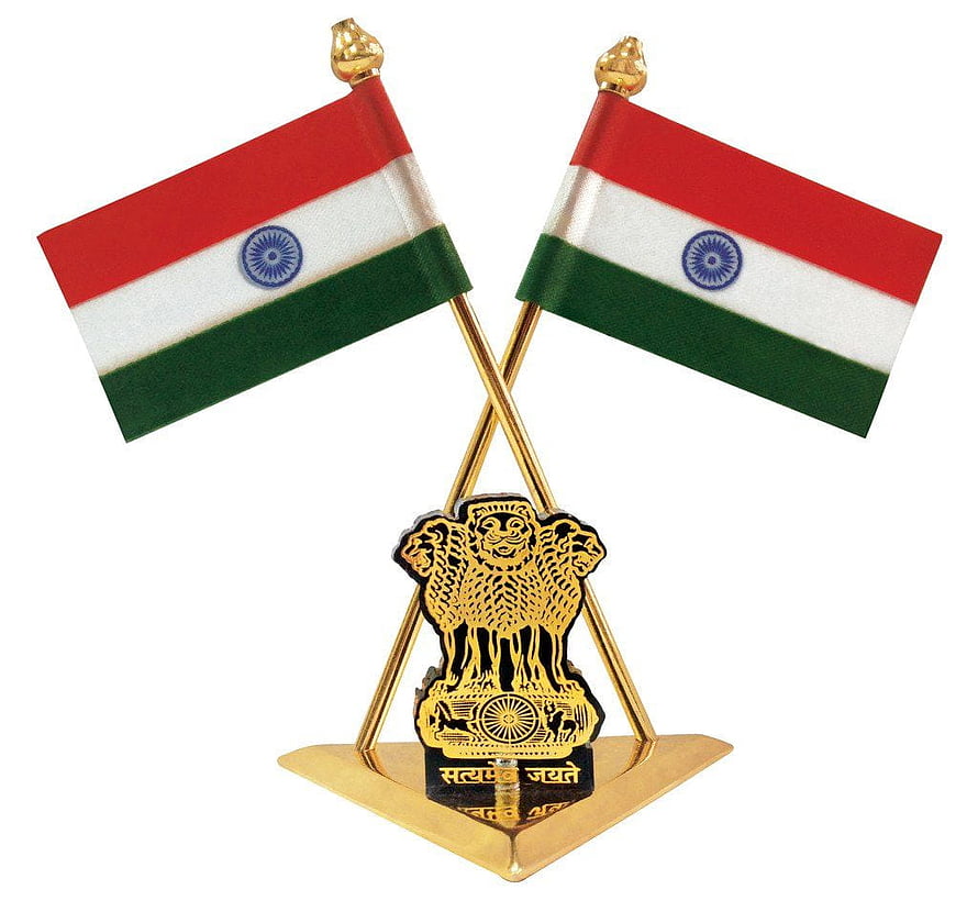 Crossed Indian National Flags with Ashoka Lion Capital Emblem on Gold Stand HD wallpaper