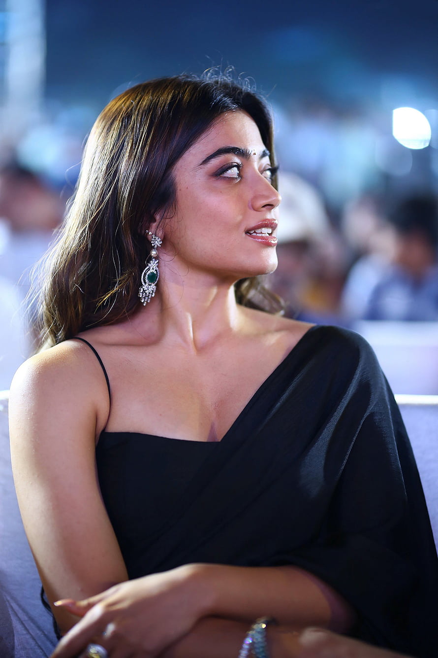 Rashmika Mandanna in Black Saree with Emerald Earrings at Event HD phone wallpaper
