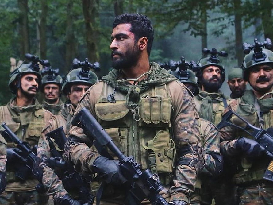 Vicky Kaushal as Major Vihaan in URI The Surgical Strike military forest scene HD wallpaper