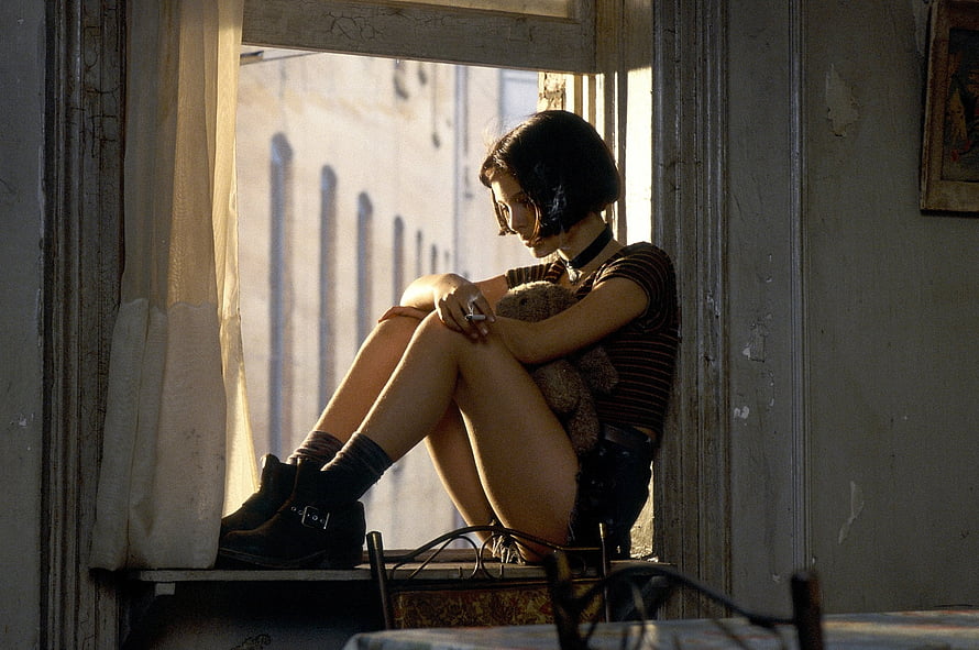 Matilda Kidding in Leon The Professional Movie Scene HD wallpaper