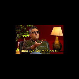 Man in green jacket and glasses gesturing during a studio interview with red backdrop and lamp, Bhai kya kar raha h tu, formal_wear, tints_and_shades HD phone wallpaper