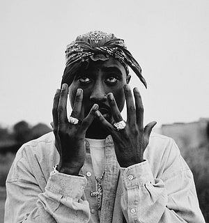 Tupac Shakur Black and White Portrait with Bandana and Diamond Rings HD phone wallpaper