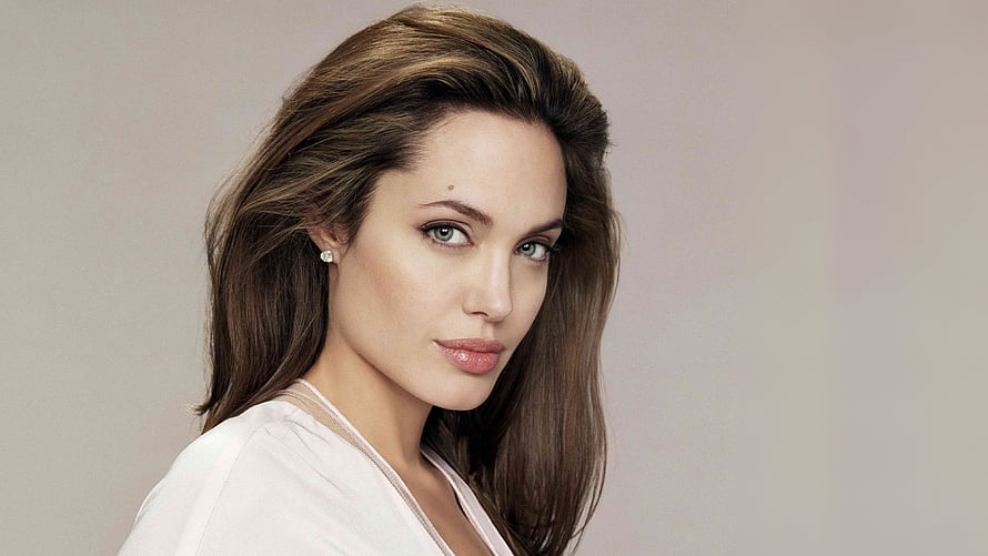 Angelina Jolie Studio Portrait With Soft Lighting And Natural Makeup HD wallpaper