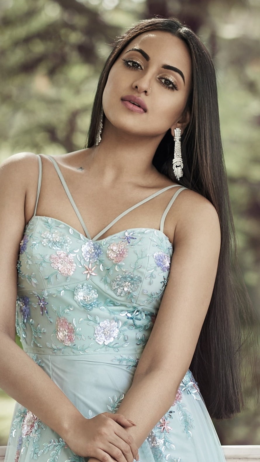 Sonakshi Sinha in a Pastel Mint Floral Embroidered Gown with Sparkling Drop Earrings HD phone wallpaper