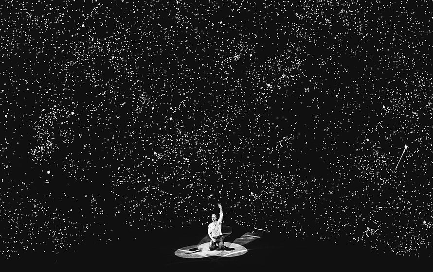 Coldplay Live Concert Performance Under a Sea of Audience Lighters HD wallpaper