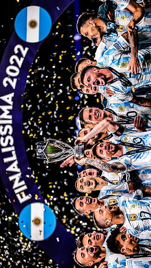 Argentina National Team Celebrates 2022 World Cup Victory With Trophy HD phone wallpaper
