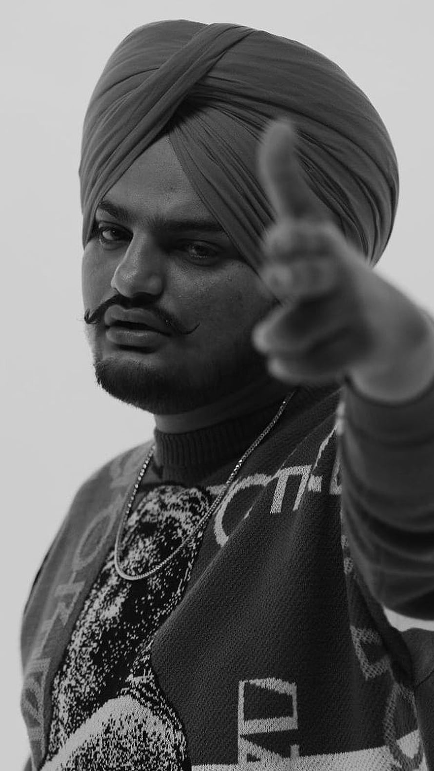Sidhu Moose Wala Black and White Portrait Wearing Turban and Sweater HD phone wallpaper