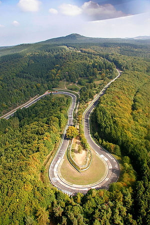 Aerial View of the Heli Ring Corner at Nurburgring Nordschleife HD phone wallpaper