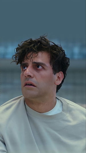 Oscar Isaac as Marc Spector in Moon Knight Marvel Cinematic Universe Portrait HD phone wallpaper