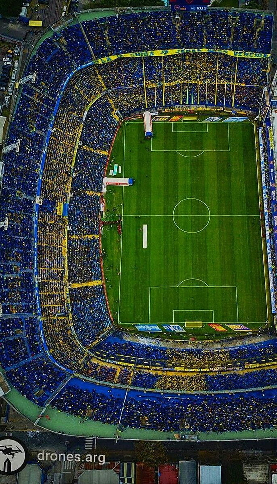 Aerial View of La Bombonera Stadium Boca Juniors Football Pitch and Blue Yellow Crowd HD phone wallpaper