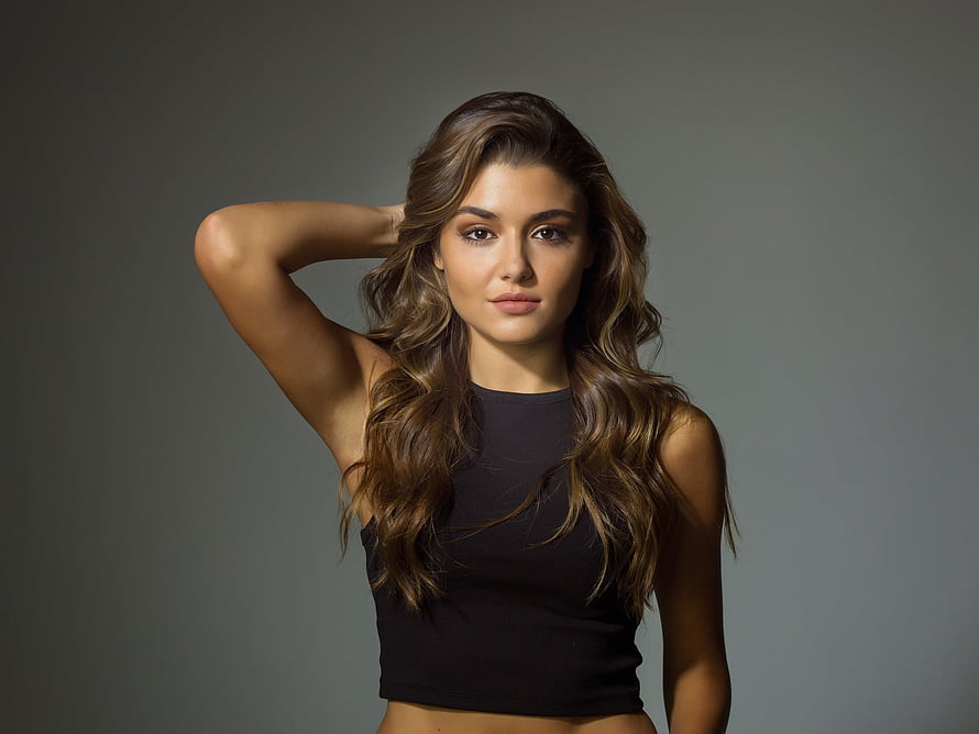 Hande Erçel Studio Portrait in Black Crop Top with Wavy Hair HD wallpaper