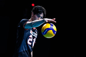 Ran Takahashi Serving a Mikasa Volleyball in a Dark Arena HD wallpaper