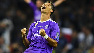 Cristiano Ronaldo Celebrating in Real Madrid Purple Champions League Kit HD wallpaper