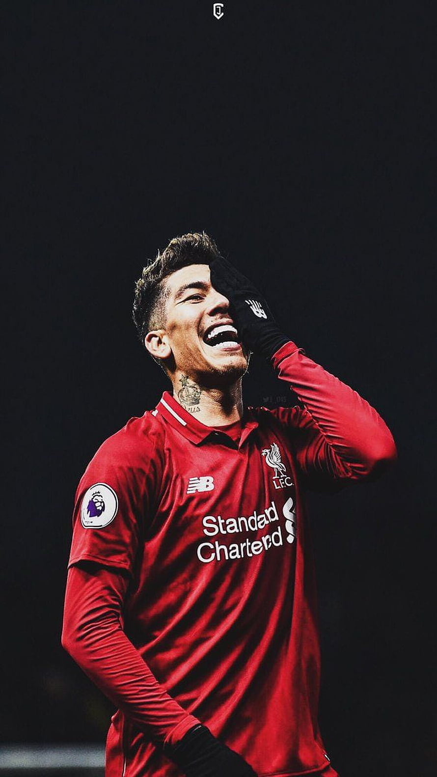 Roberto Firmino Celebrating in Liverpool Red Home Kit HD phone wallpaper