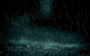 Dark Night Heavy Rain Storm with Thunderclouds and Splashing Water Droplets HD wallpaper
