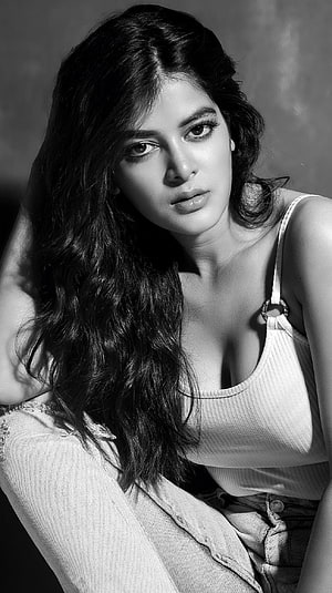 Madhumita Sarcar Black and White Portrait with Long Wavy Hair and Ripped Jeans HD phone wallpaper