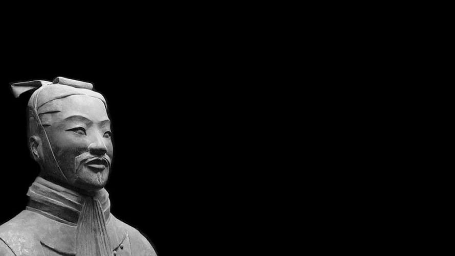 Terracotta Warrior Head and Shoulders in Black and White HD wallpaper