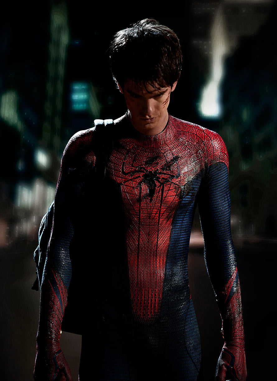 The Amazing Spider-Man 2012 Movie Still of Peter Parker in a Dark Urban Setting HD phone wallpaper
