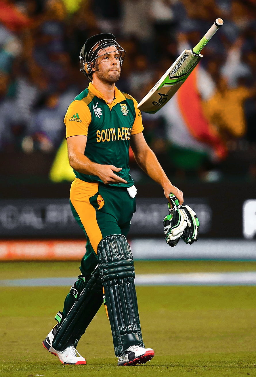 South Africa Cricket Player Walking Off Field With Bat And Helmet HD phone wallpaper