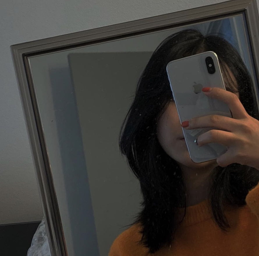 Moody Mirror Selfie of a Woman with Dark Hair Holding a Silver Smartphone, ulzzang #koreangirl. Girls mirror, Mirror selfie, Ulzzang girl HD wallpaper