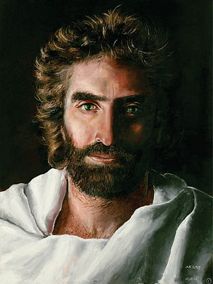 Akiane Kramarik Realistic Oil Painting of Jesus Christ with Green Eyes and White Robe HD phone wallpaper