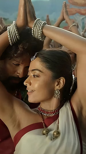 Pushpa 2 The Rule Allu Arjun and Rashmika Mandanna in Traditional Dance Scene HD phone wallpaper