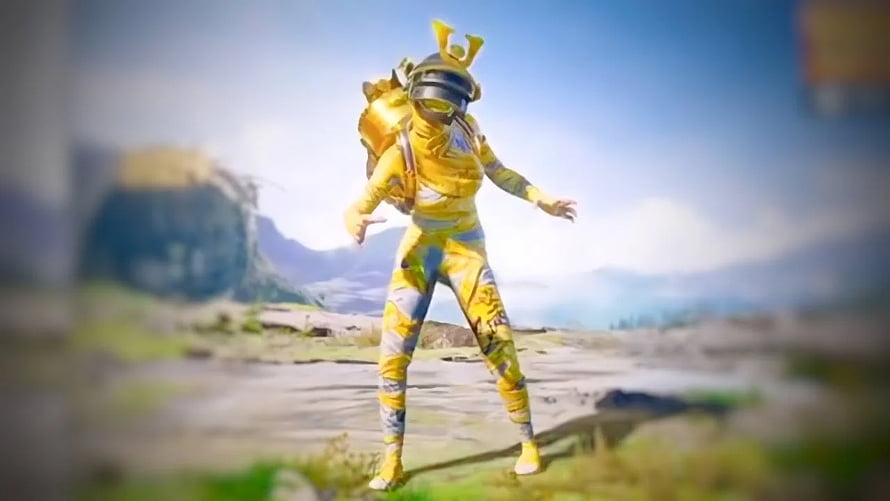 PUBG Mummy Set Character in Desert Landscape HD wallpaper