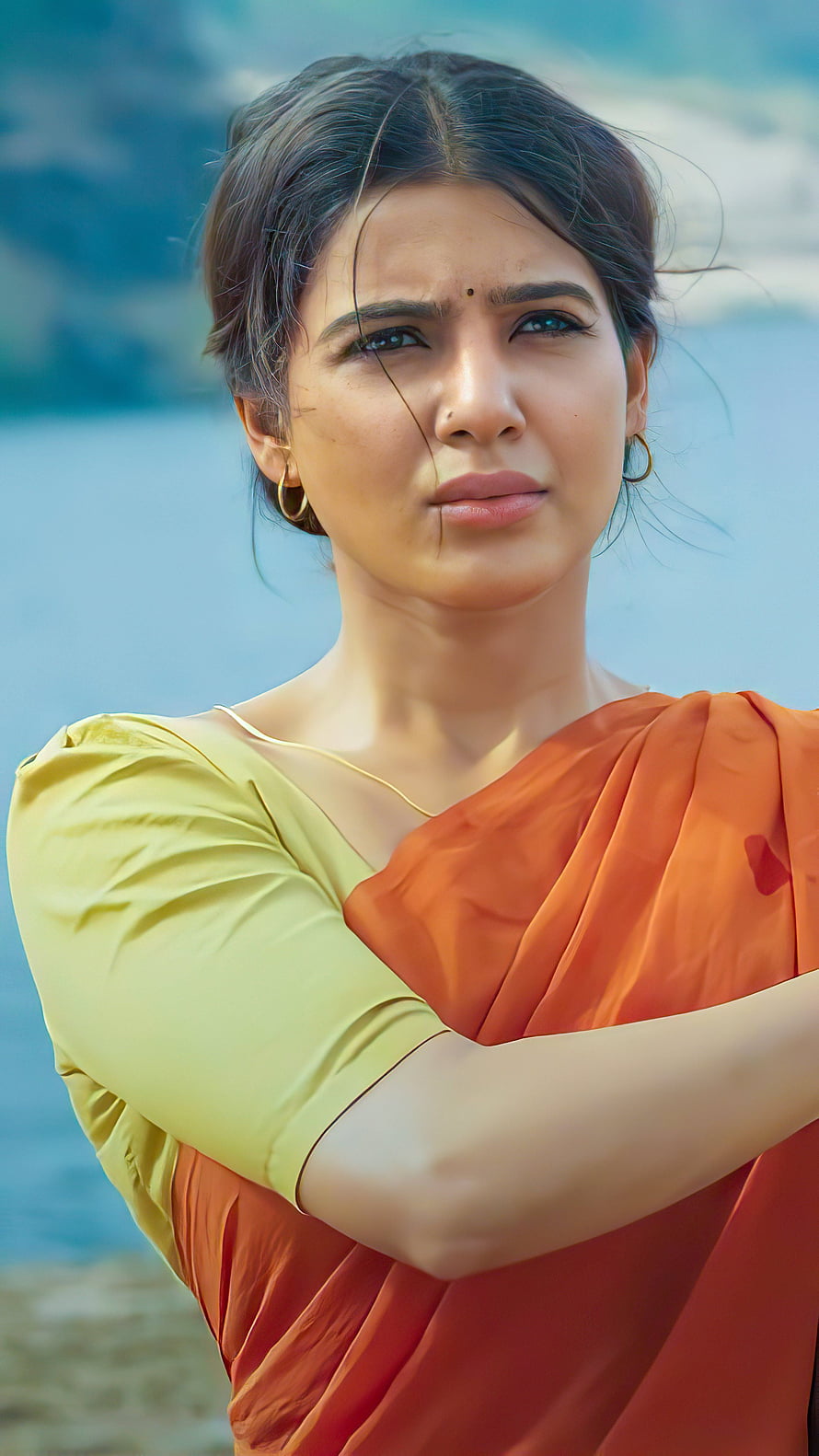 Samantha Akkineni in Rangasthalam wearing an orange sari with a yellow blouse HD phone wallpaper