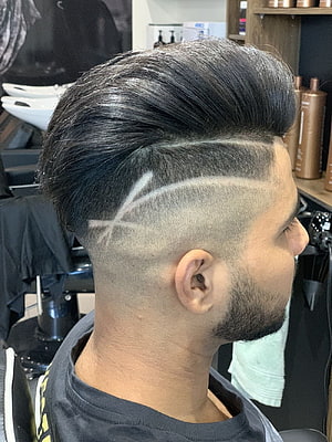 Men's Side Part Pompadour with Razor Cut Design and Tapered Fade HD phone wallpaper