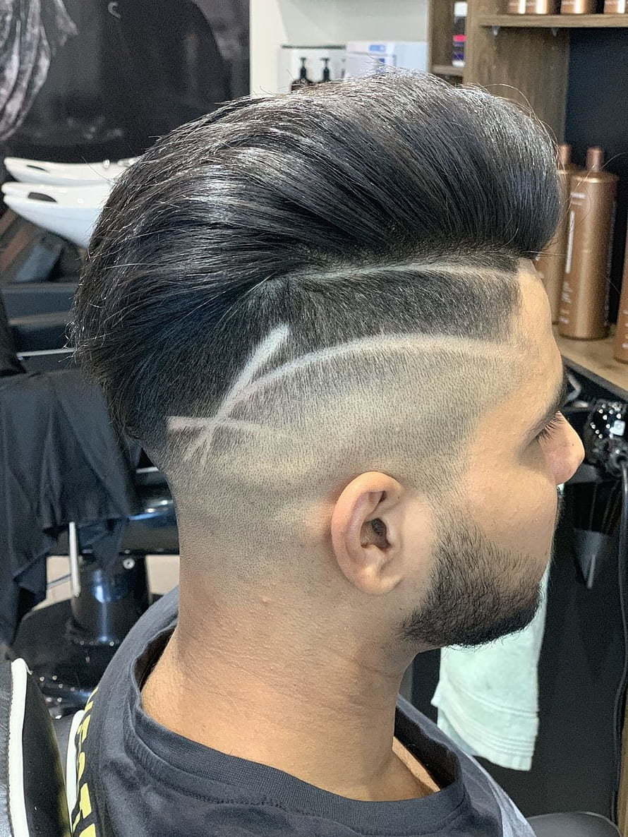 Men's Side Part Pompadour with Razor Cut Design and Tapered Fade HD phone wallpaper