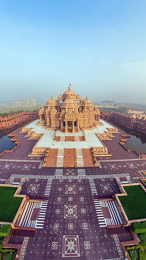 Aerial View of Akshardham Temple Complex in New Delhi India HD phone wallpaper