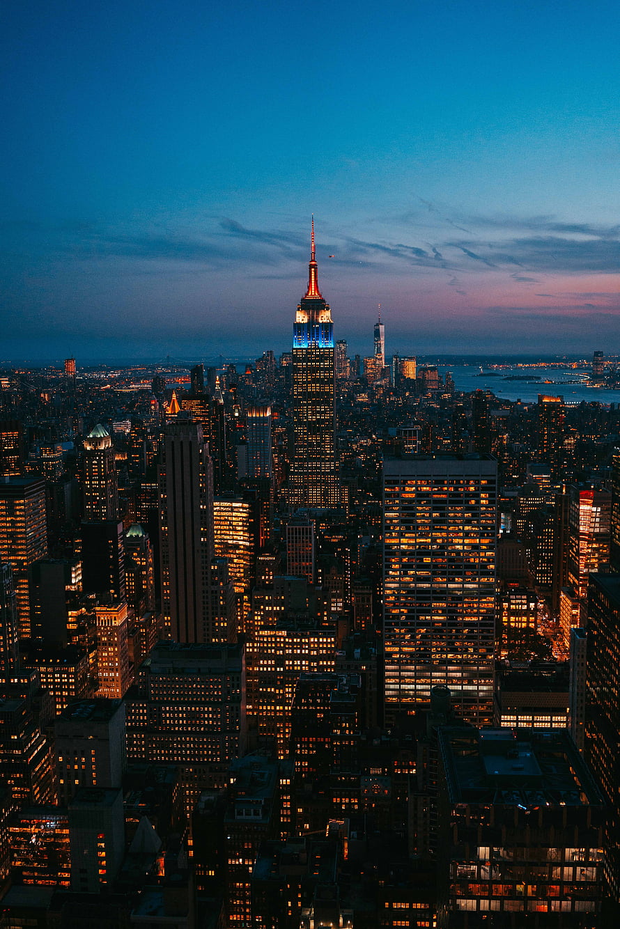 New York City Skyline at Dusk Featuring the Empire State Building and Manhattan Lights HD phone wallpaper