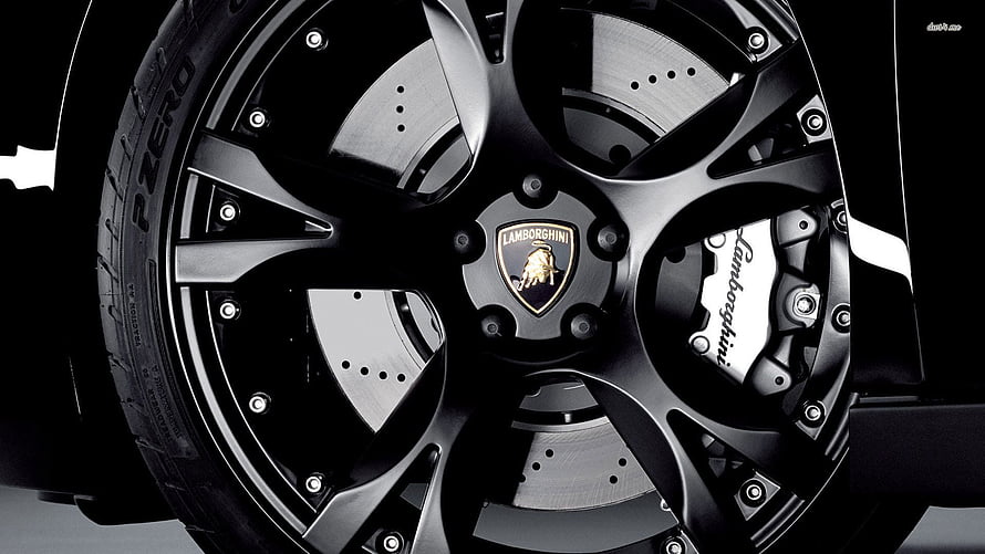 Lamborghini Wheel Close-Up with P Zero Tire and Brake Caliper Detail HD wallpaper