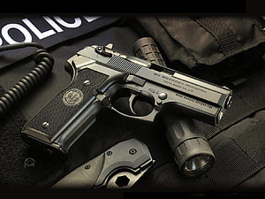 Tokyo Marui Mod 8000 Cougar G Professional Pistol with Tactical Flashlight and Holster HD wallpaper