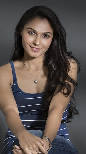 Andrea Jeremiah Portrait in Striped Tank Top and Denim Jeans HD phone wallpaper