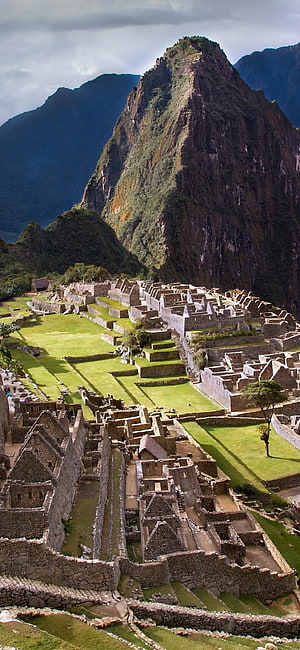 Machu Picchu Ancient Inca Ruins and Mountain Peak in Peru HD phone wallpaper
