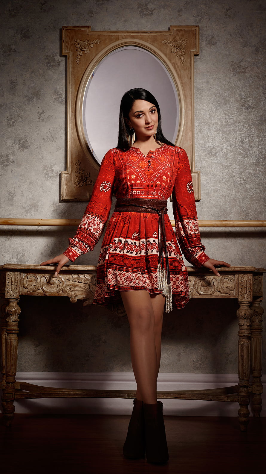 Kiara Advani in Red Ethnic Dress with Vintage Mirror and Antique Console Table HD phone wallpaper