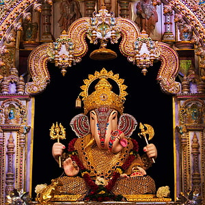 Dagdusheth Ganpati Temple Murti in Ornate Gold and Jewel Adornment HD phone wallpaper